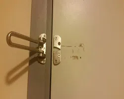 East Hills PA Locksmith Store, East Hills, PA 412-748-1319 - com-ls-1